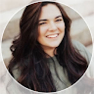 Meet your Posher, Claire